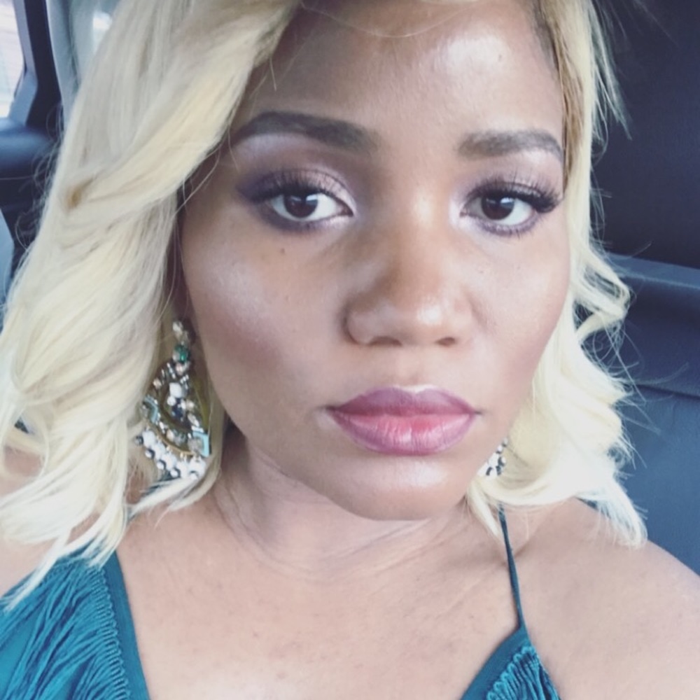 Meet your Posher, Mimi